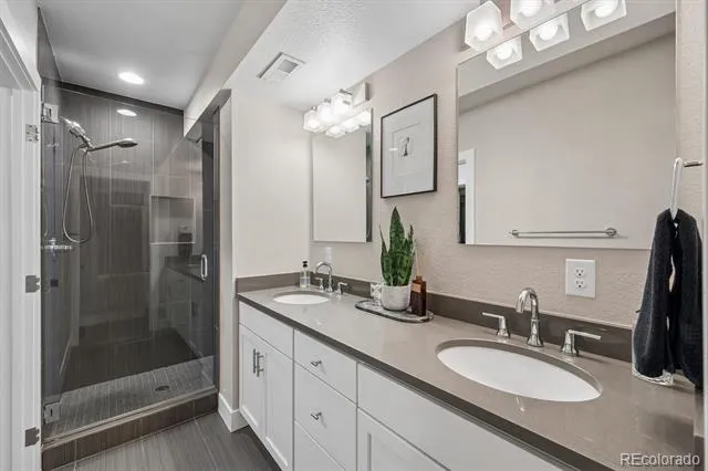 2837 S Sherman Street Englewood, CO 80113