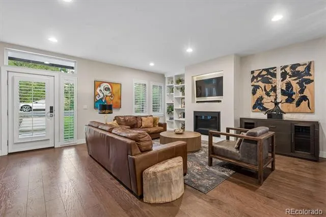 2837 S Sherman Street Englewood, CO 80113