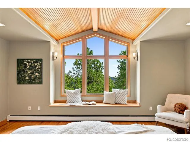 335 Pine Tree Lane Boulder, CO 80304
