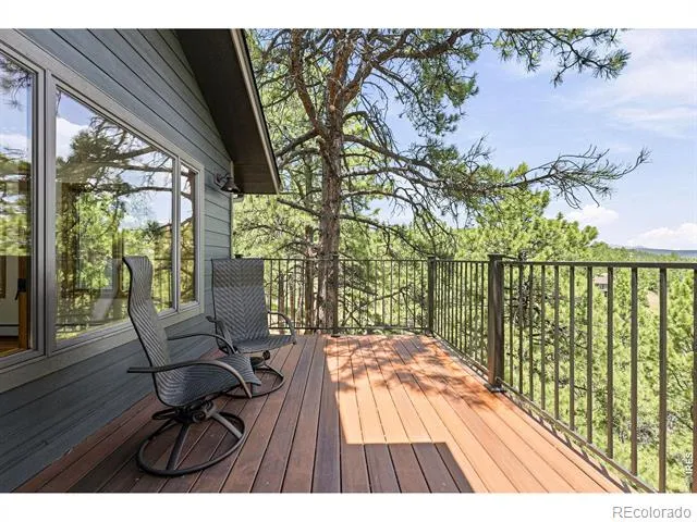 335 Pine Tree Lane Boulder, CO 80304