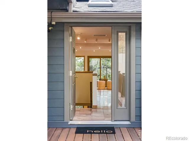 335 Pine Tree Lane Boulder, CO 80304