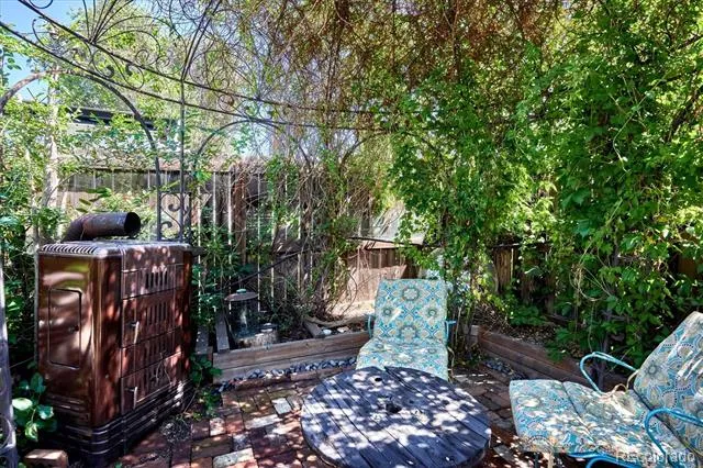 746 Stuart Street Denver, CO 80204