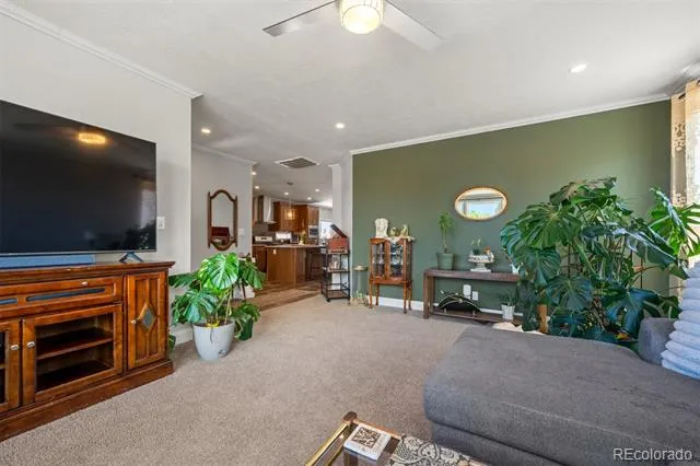 279 W Acorn Drive Pueblo West, CO 81007