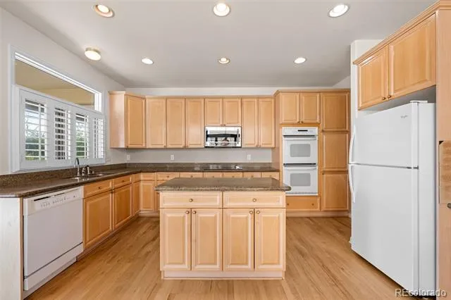 15 Tamerlain Court Littleton, CO 80130