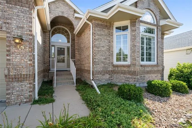 15 Tamerlain Court Littleton, CO 80130