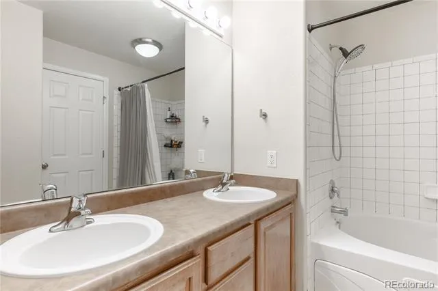 431 Black Feather Loop #811 Castle Rock, CO 80104