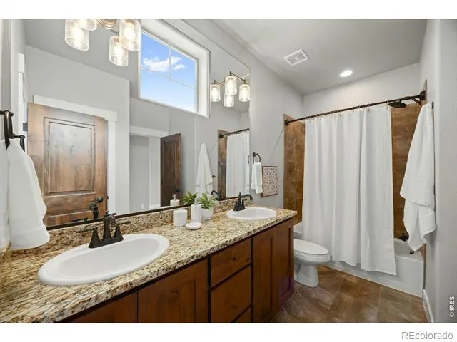7166 Cottage Court Timnath, CO 80547