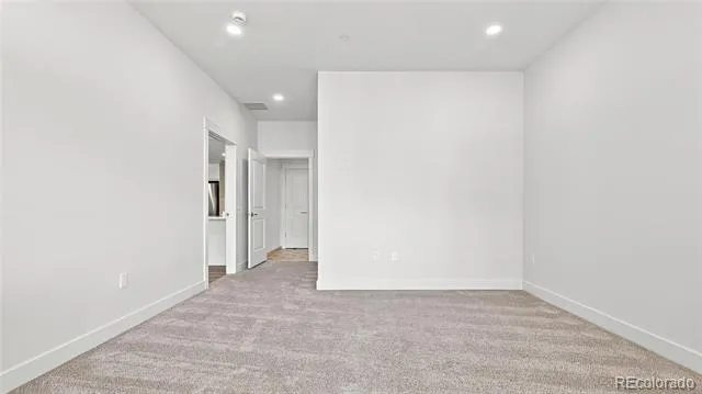 7220 W Bonfils Lane #302 Denver, CO 80226