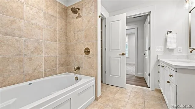 7220 W Bonfils Lane #302 Denver, CO 80226