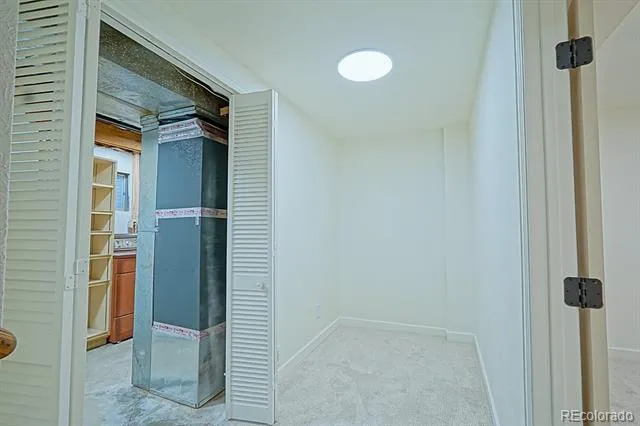 8711 Carr Loop Arvada, CO 80005
