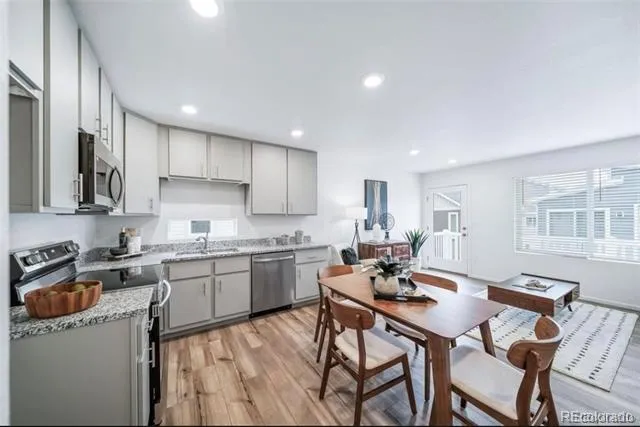 46542 Avery Lane Bennett, CO 80102