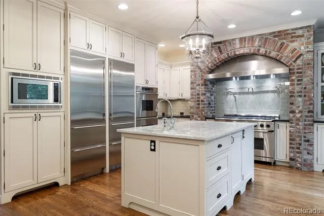 4660 S Downing Street Cherry Hills Village, CO 80113