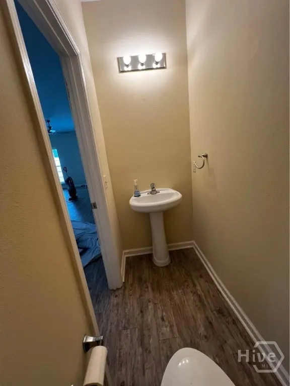 31 Falkland Avenue Savannah, GA 31407