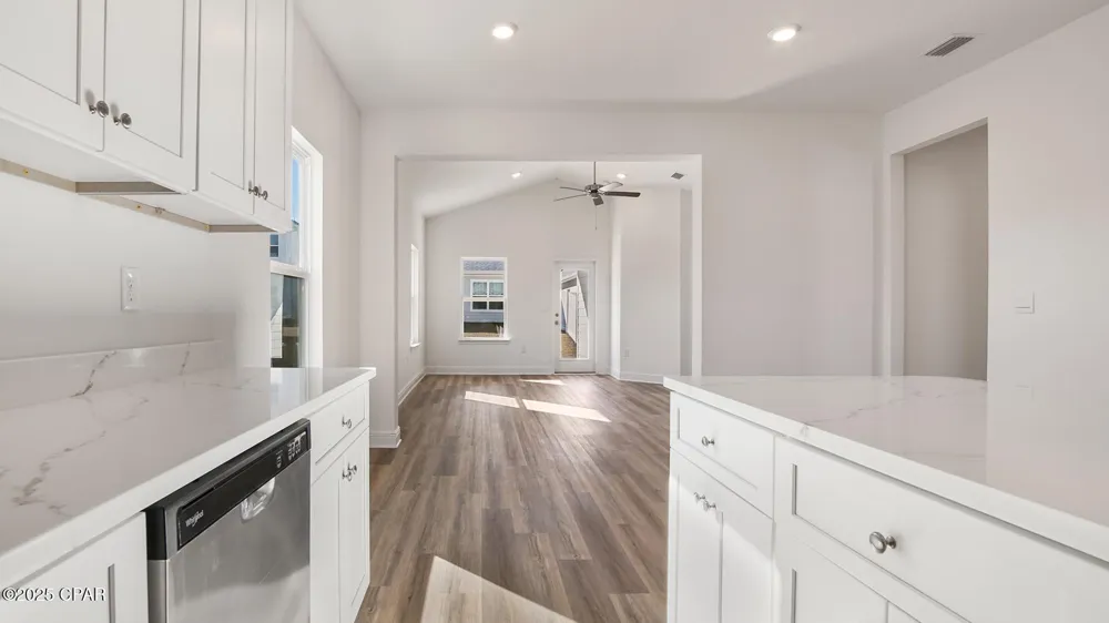 558 Hancock Way Panama City Beach, FL 32413