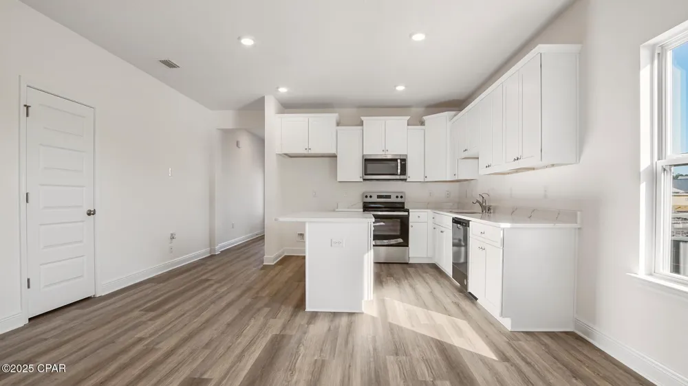 558 Hancock Way Panama City Beach, FL 32413