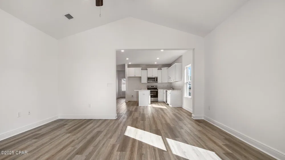 558 Hancock Way Panama City Beach, FL 32413
