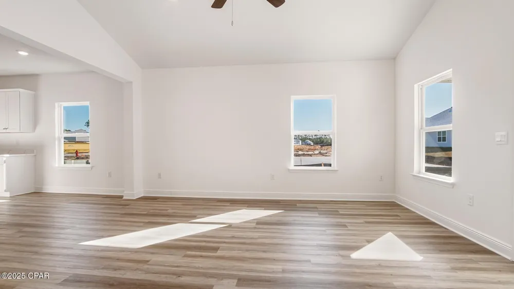 558 Hancock Way Panama City Beach, FL 32413