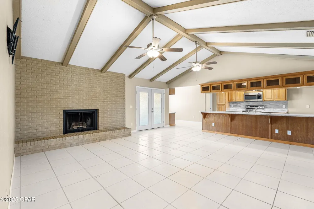 7936 Betty Louise Drive Panama City, FL 32404