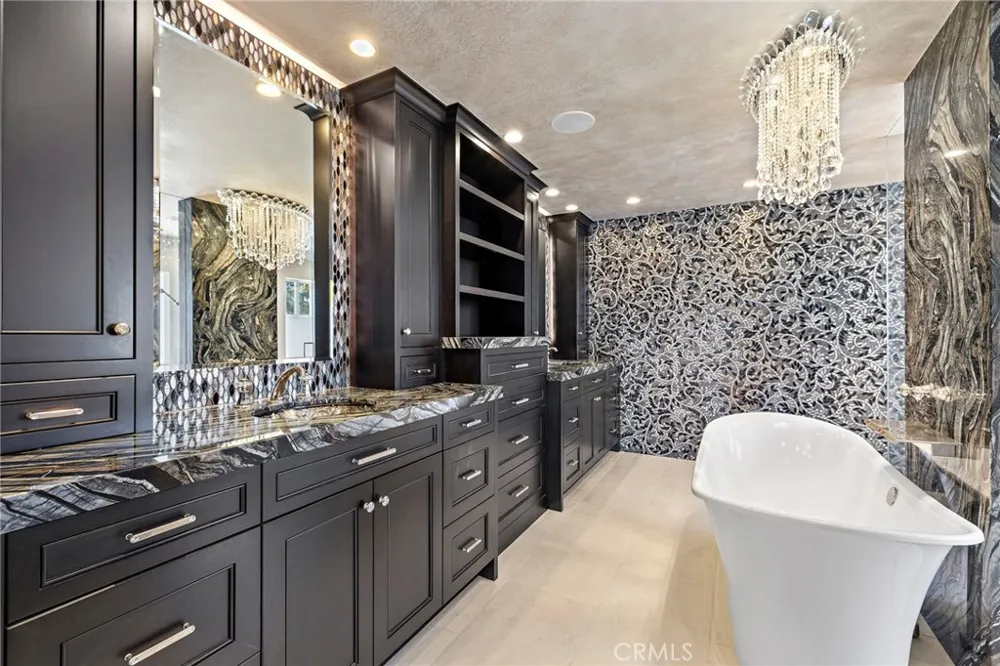 27 Emerald Laguna Niguel, CA 92677