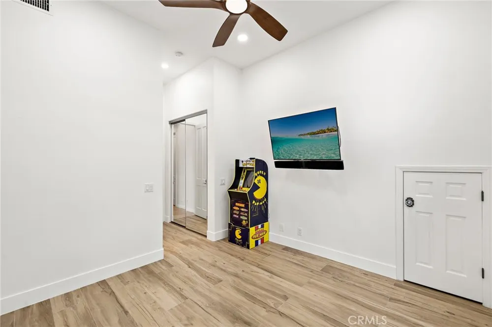 27 Emerald Laguna Niguel, CA 92677