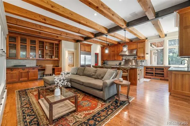 101 S Ash Street Denver, CO 80246