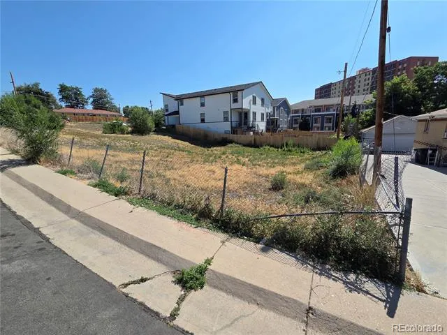 880 Winona Court Denver, CO 80204