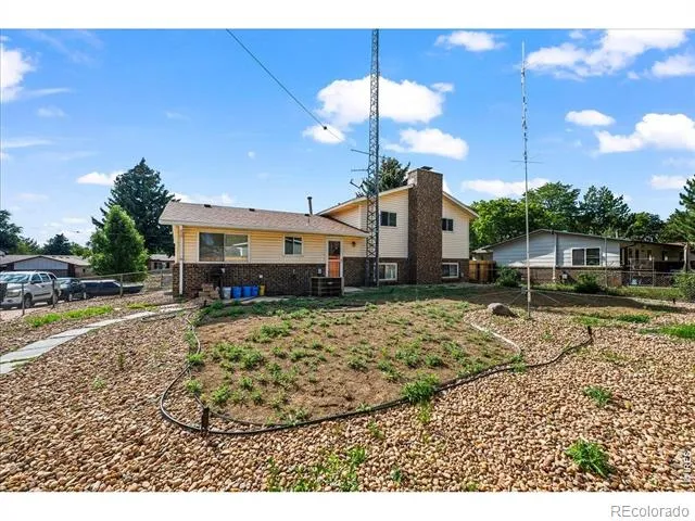 1312 Grays Peak Drive Longmont, CO 80504
