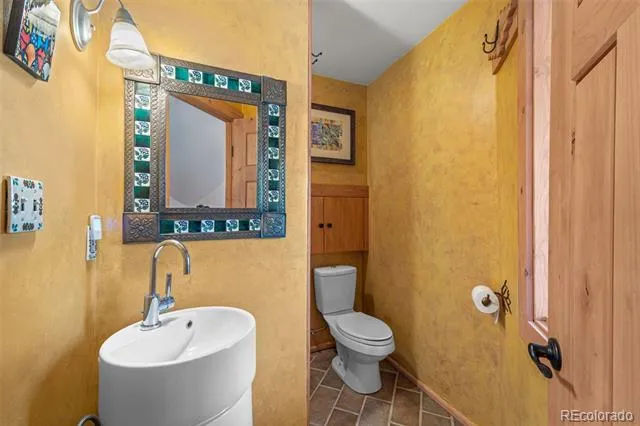 174 Needle Creek Road Divide, CO 80814
