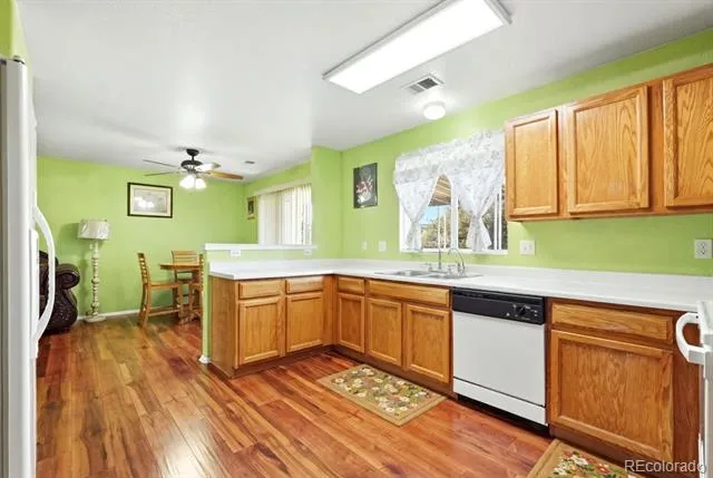 15633 E 51st Place Denver, CO 80239