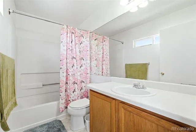 15633 E 51st Place Denver, CO 80239