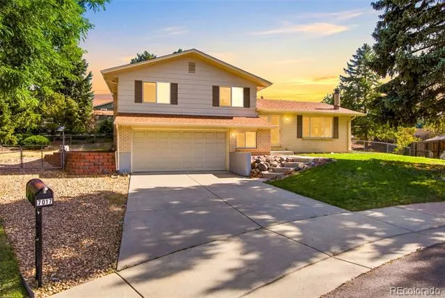 7017 S Quince Circle Centennial, CO 80112