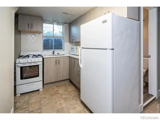 1601 Peterson Street Fort Collins, CO 80525