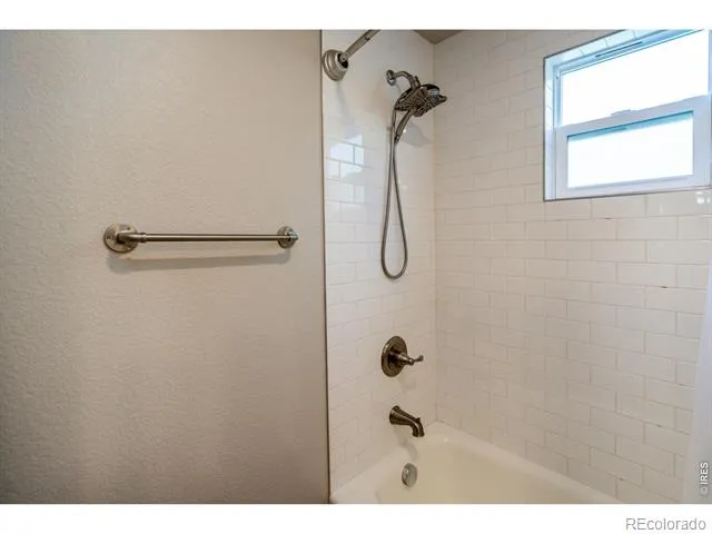 1601 Peterson Street Fort Collins, CO 80525