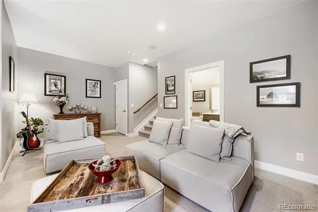 6729 E Lowry Boulevard Denver, CO 80230