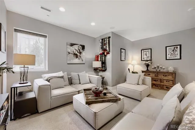 6729 E Lowry Boulevard Denver, CO 80230