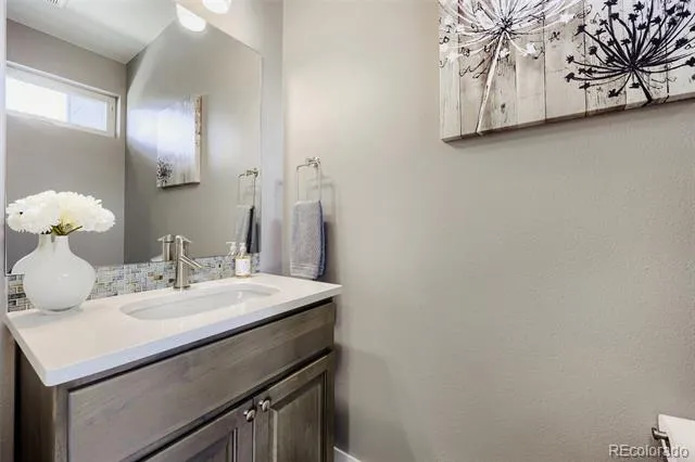 6729 E Lowry Boulevard Denver, CO 80230