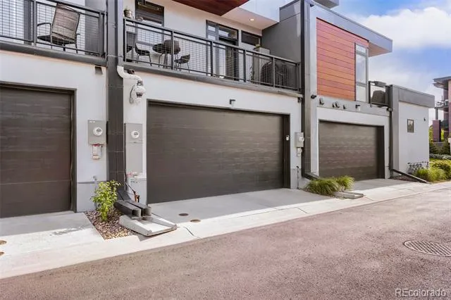 6729 E Lowry Boulevard Denver, CO 80230