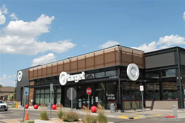 6729 E Lowry Boulevard Denver, CO 80230