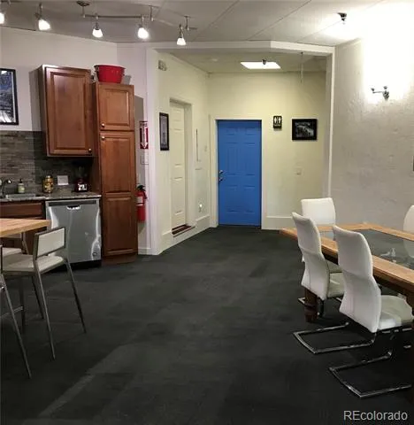 147 E Main Street Montrose, CO 81401