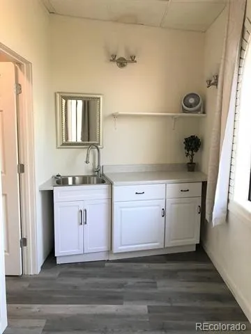 147 E Main Street Montrose, CO 81401