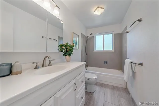 10889 W 65th Way Arvada, CO 80004