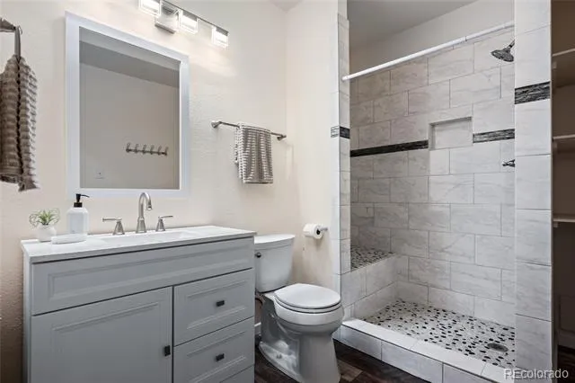 27523 E Euclid Drive Aurora, CO 80016