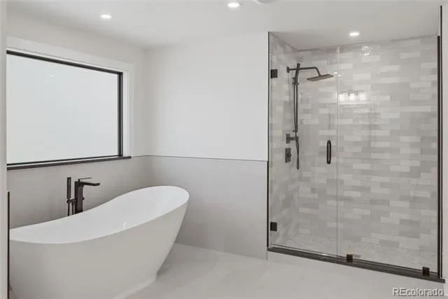 5557 S Hillside Street Greenwood Village, CO 80111