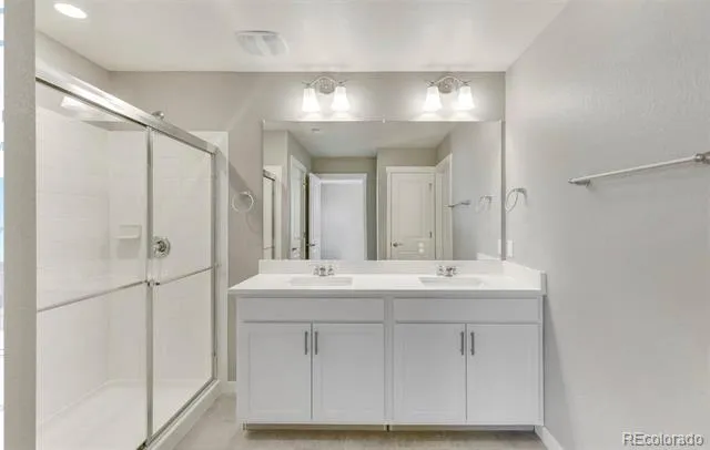 17951 Sky Pilot Lane Parker, CO 80134