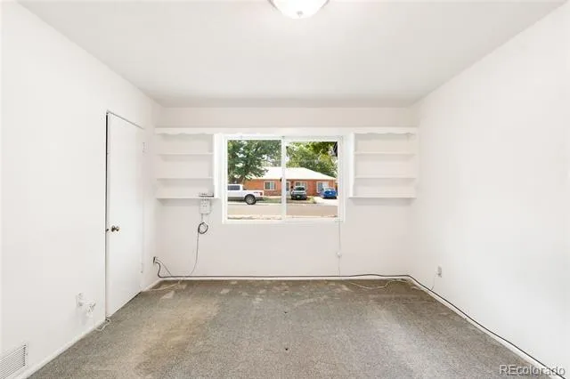 1176 Tucson Street Aurora, CO 80011
