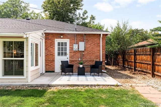 1176 Tucson Street Aurora, CO 80011