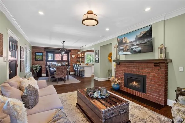 668 S Corona Street Denver, CO 80209