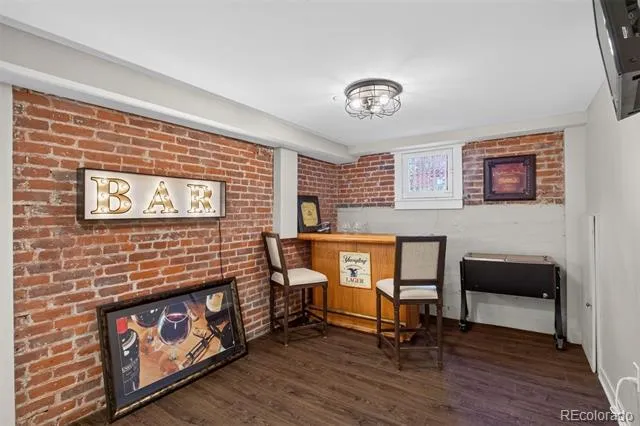 668 S Corona Street Denver, CO 80209