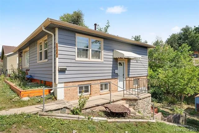 309 Arapahoe Street #1/2 Golden, CO 80403