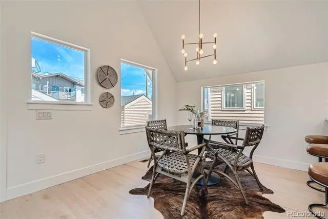 1121 S Dahlia Street Denver, CO 80246